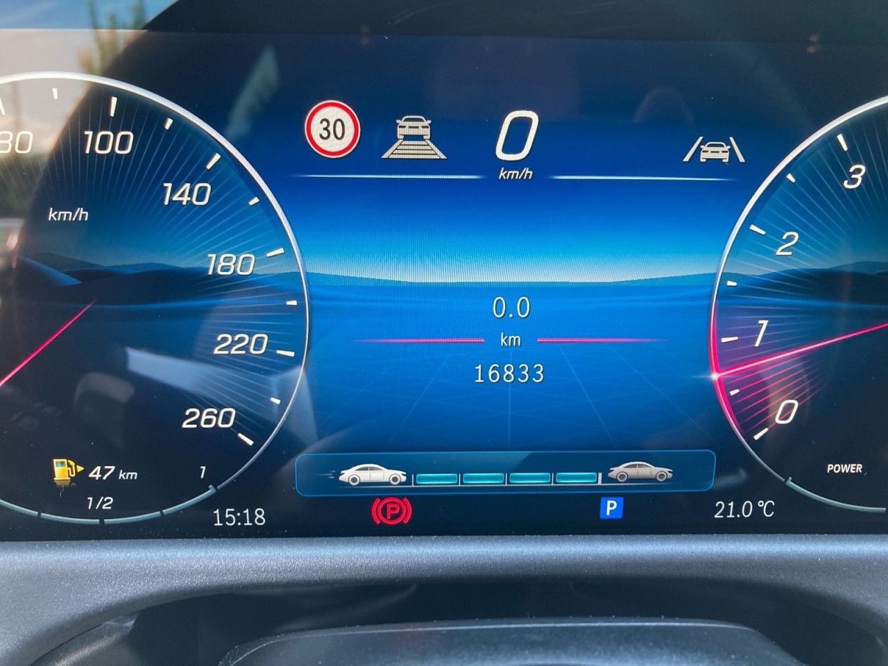 Mercedes-Benz E-Klasse – Bild 19