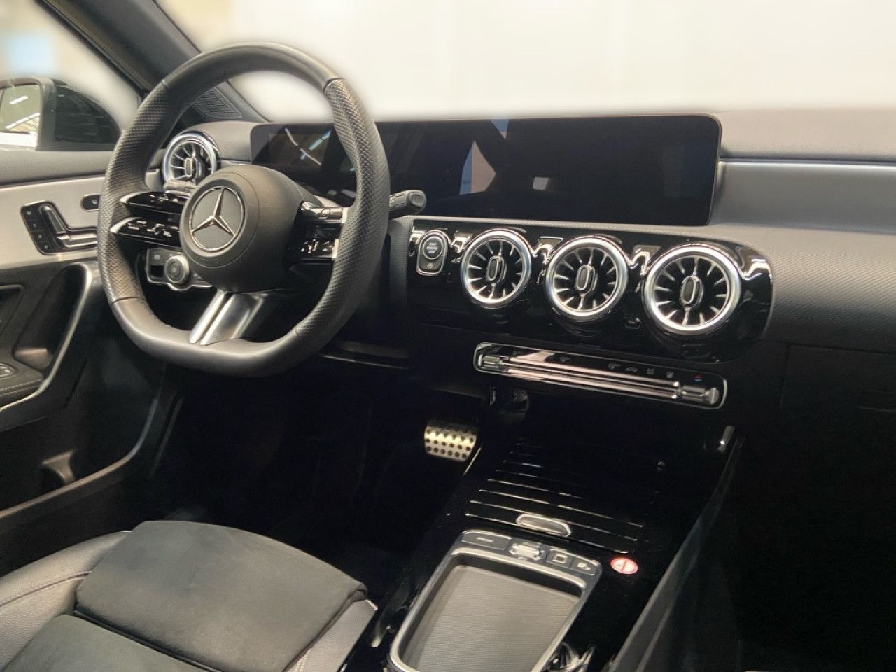 Mercedes-Benz A-Klasse – Bild 8