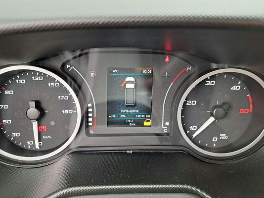 Vehicle image 9 / 11