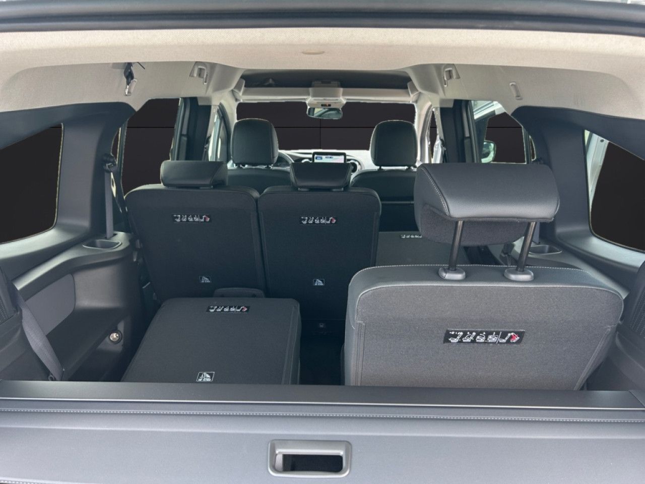 Mercedes-Benz EQT – Bild 15
