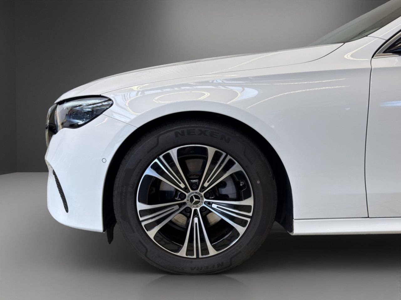 Mercedes-Benz E-Klasse – Bild 4