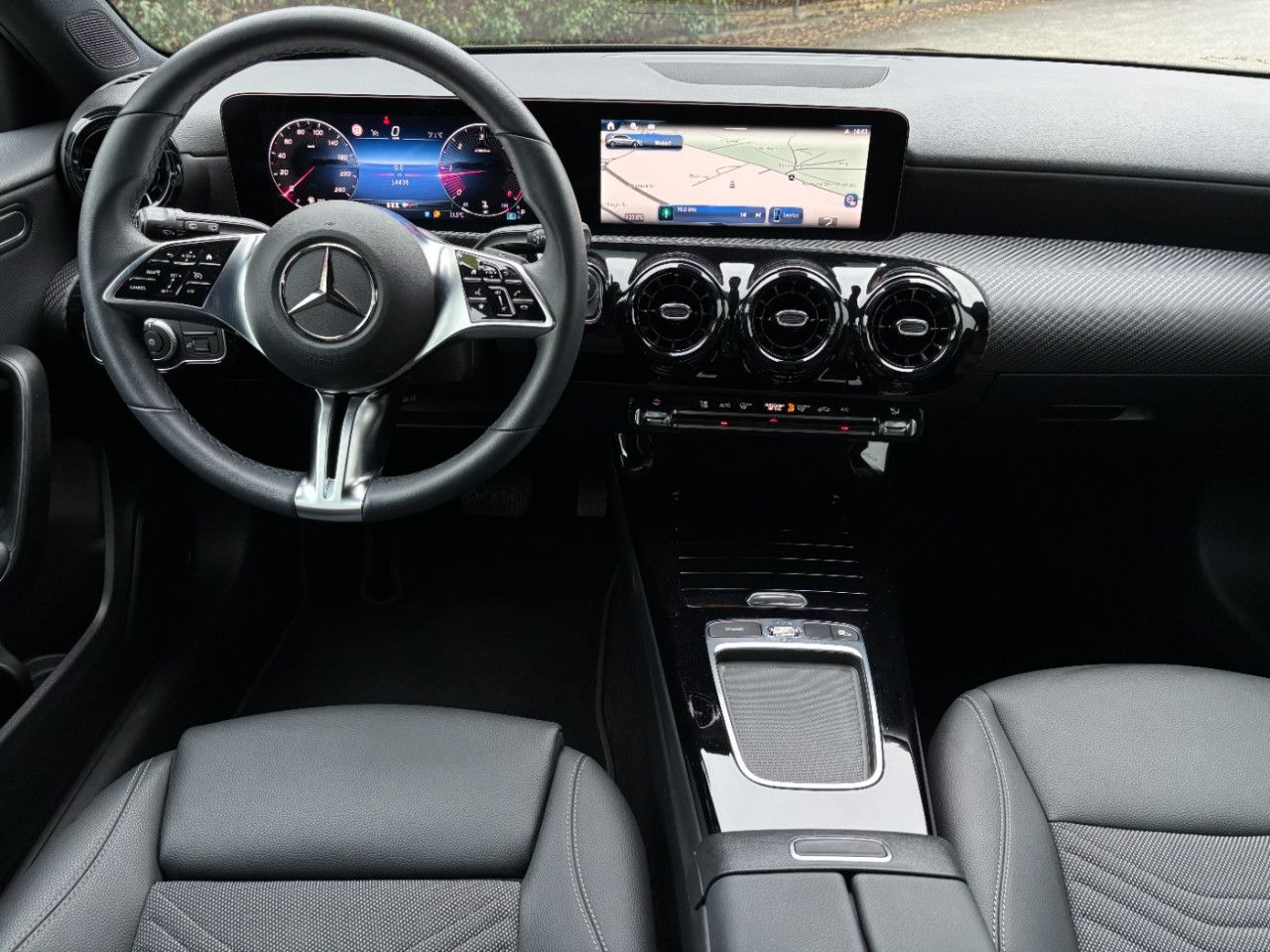 Fahrzeugbild 10 / 17