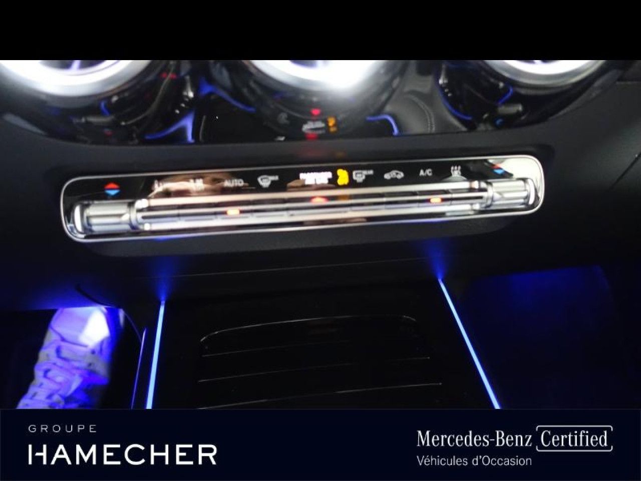 Photo du v&eacute;hicule 17 / 18