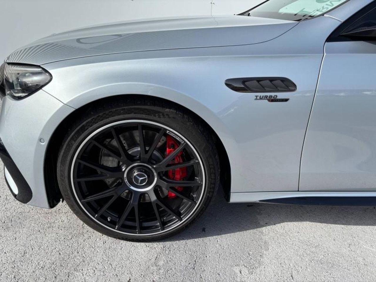 Photo du v&eacute;hicule 6 / 17