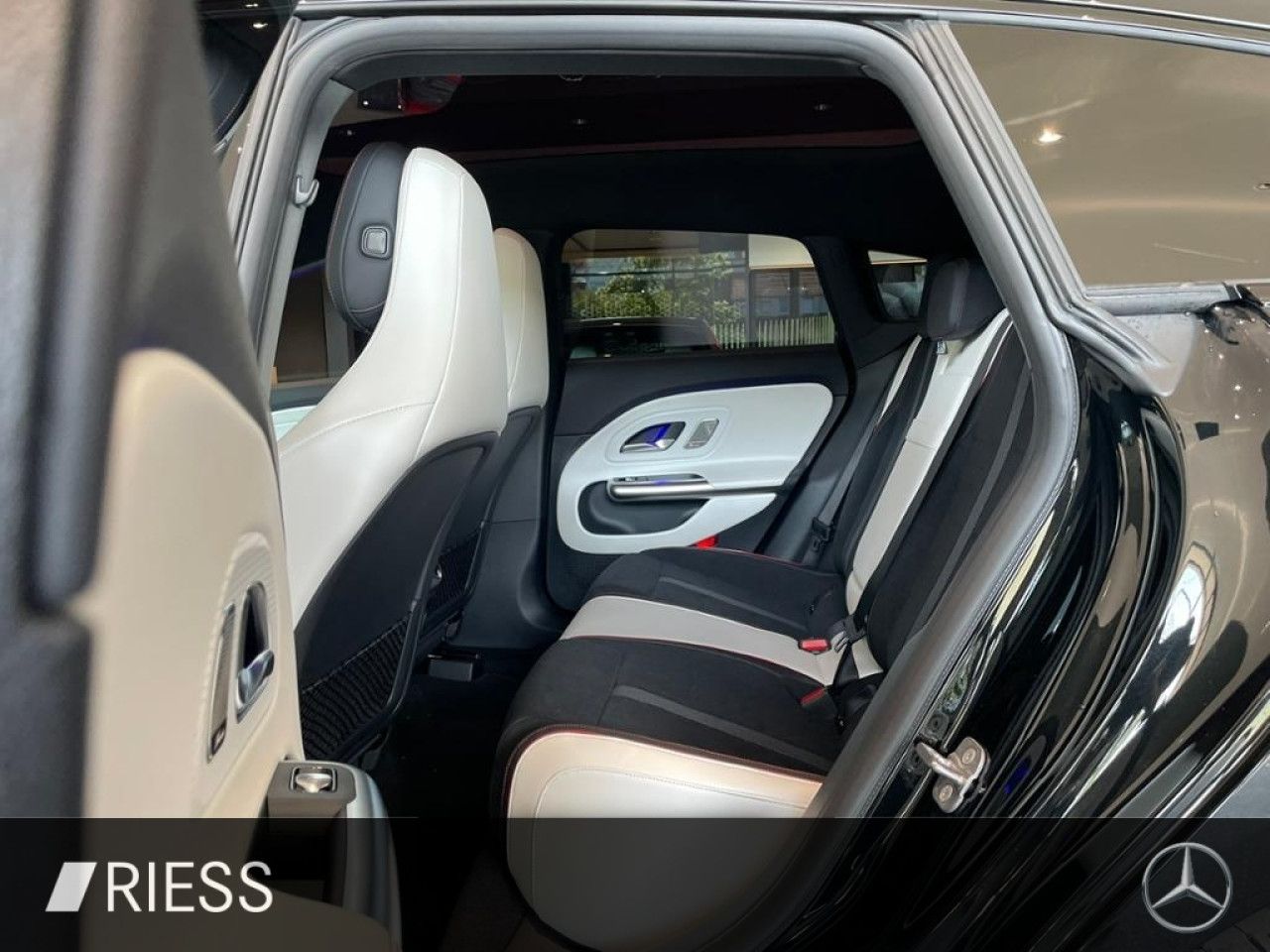 Mercedes-Benz CLA – Bild 4