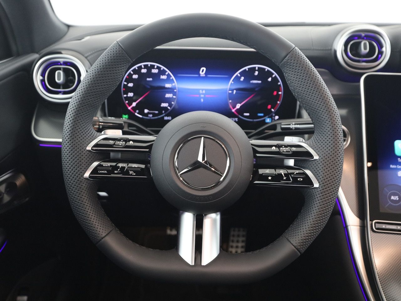 Mercedes-Benz GLC – Bild 11