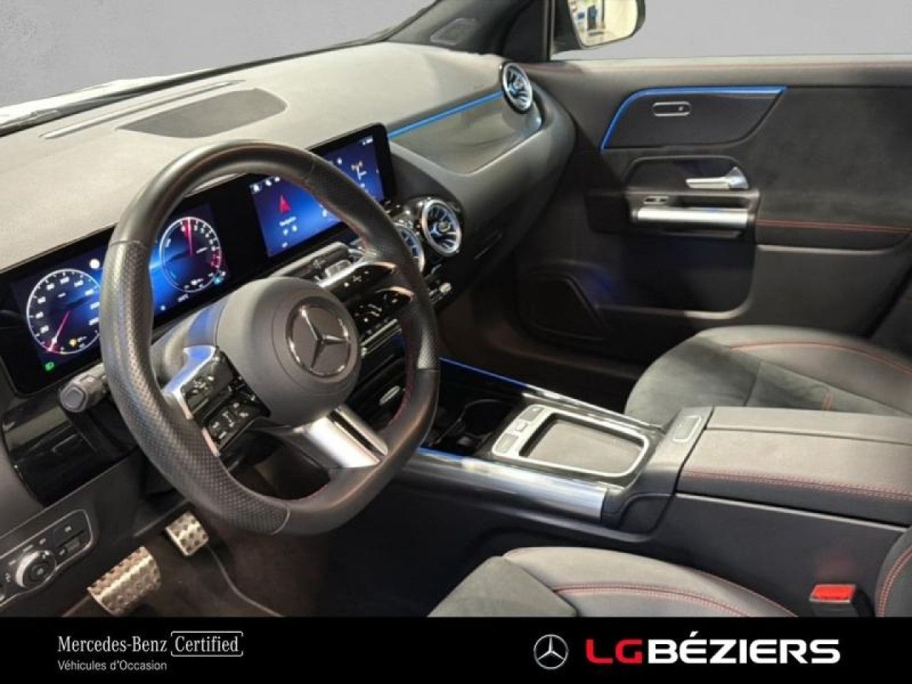 Photo du v&eacute;hicule 10 / 18