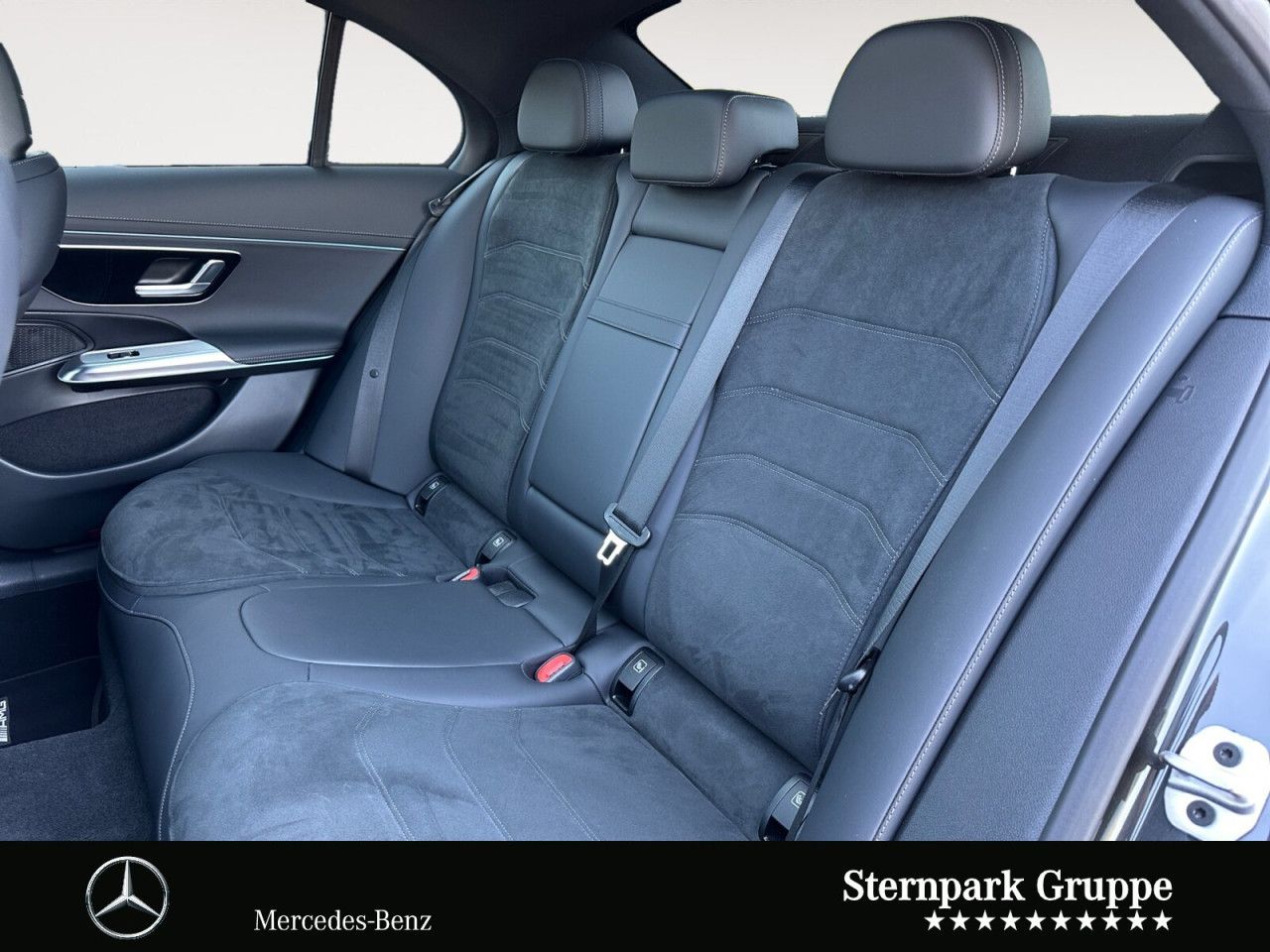 Mercedes-Benz E-Klasse – Bild 13