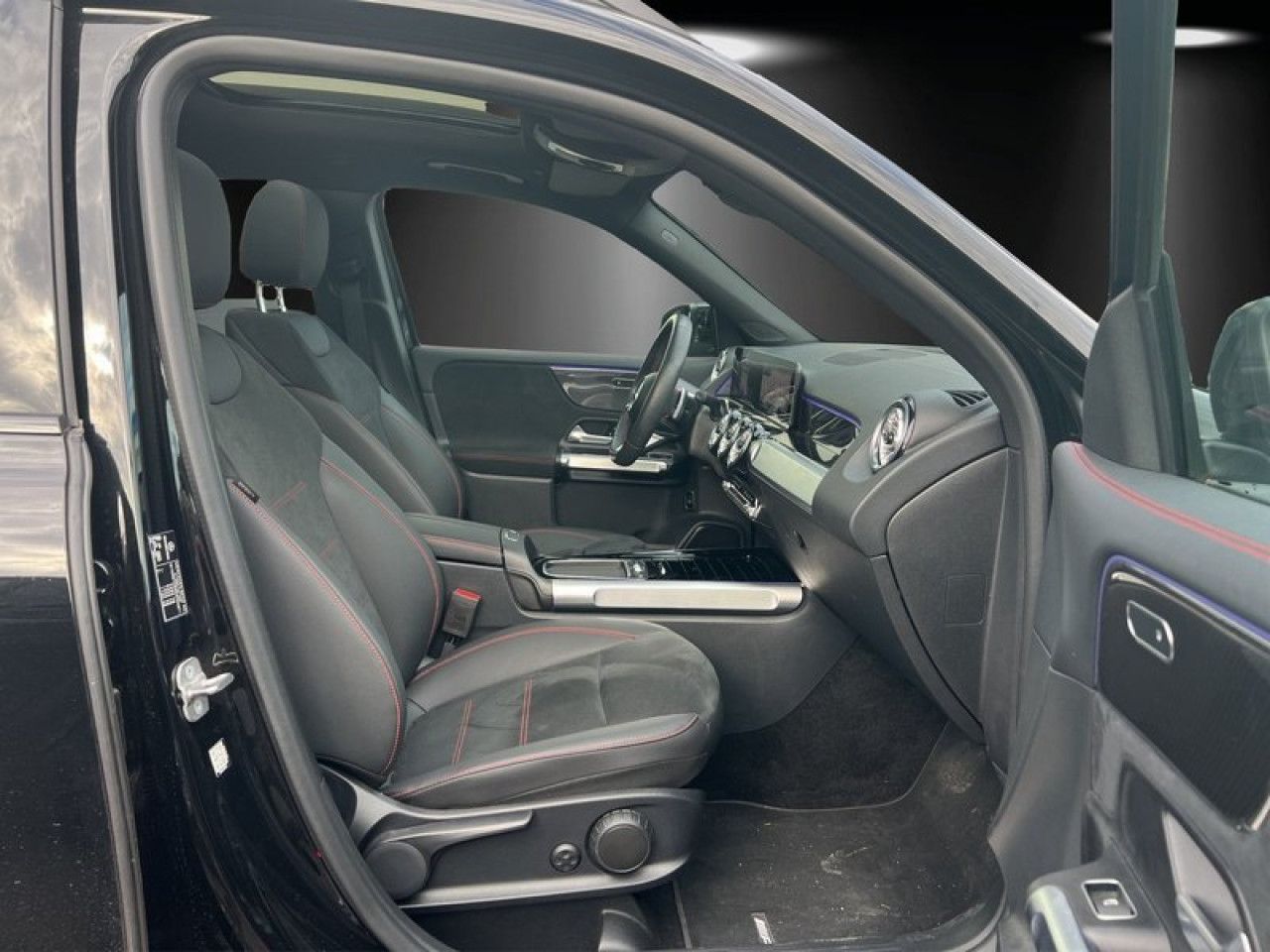 Mercedes-Benz GLB – Bild 8