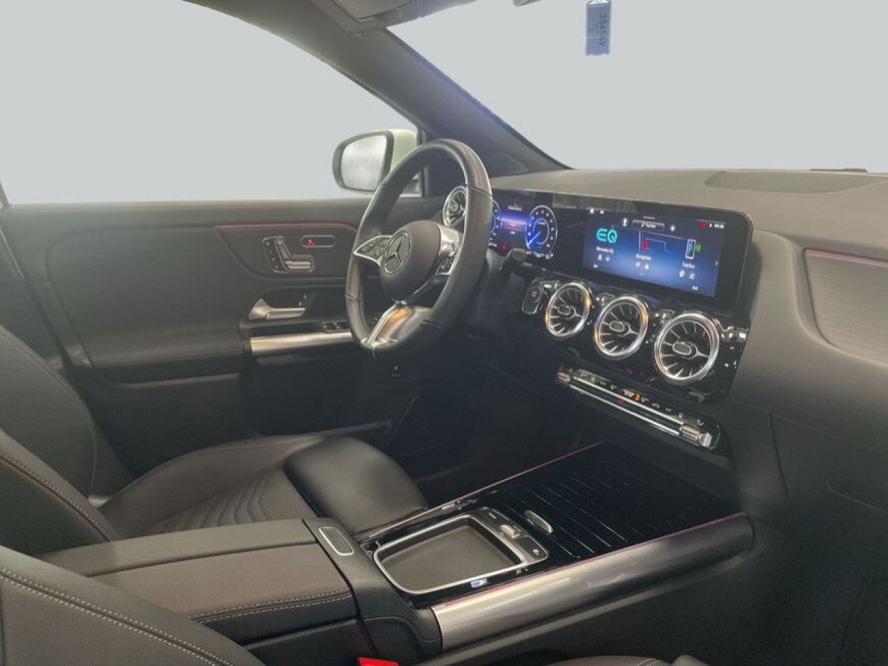 Mercedes-Benz EQA – Bild 16