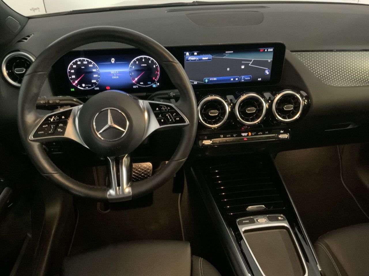 Mercedes-Benz GLA – Bild 9