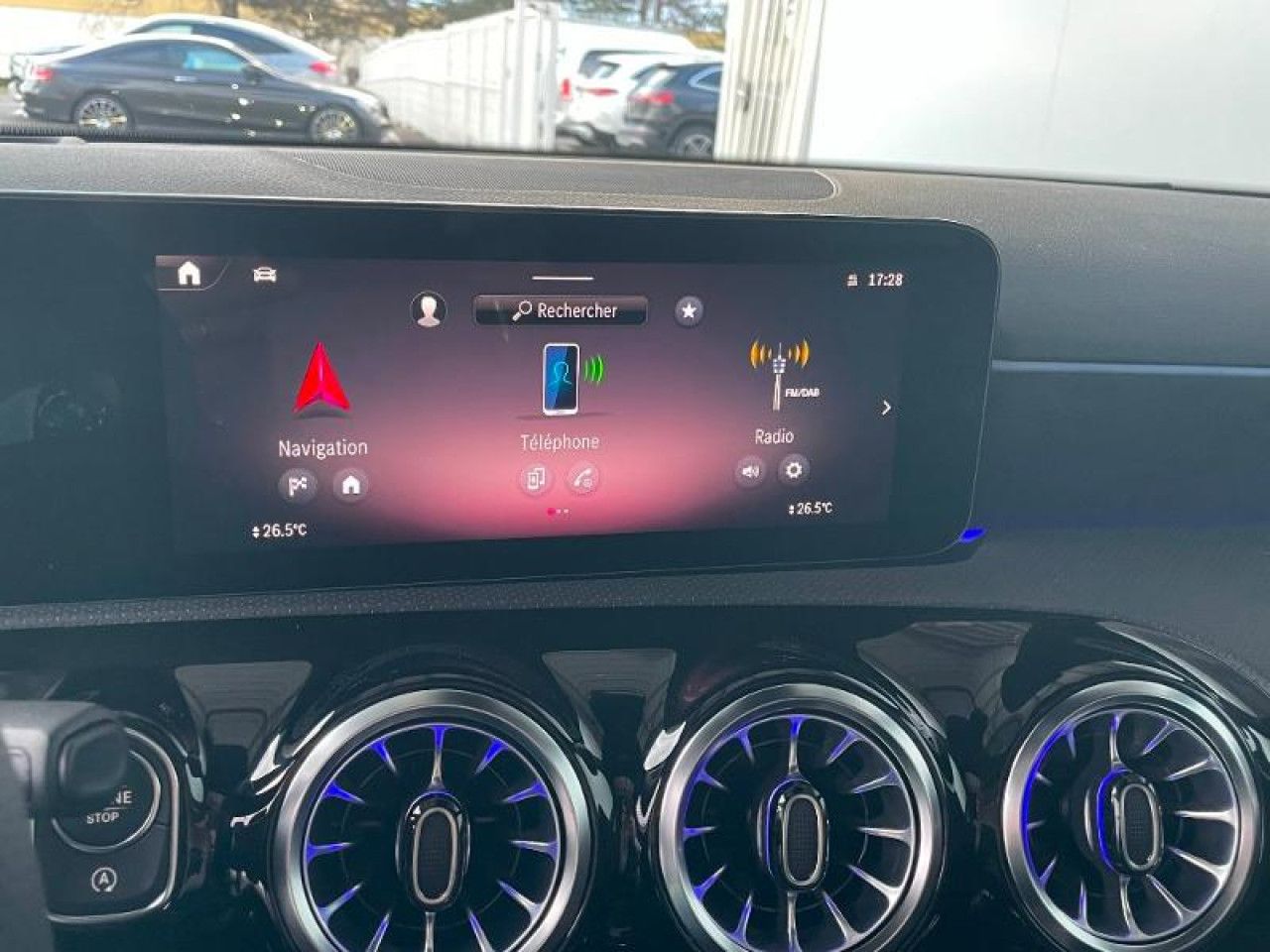 Photo du v&eacute;hicule 18 / 18