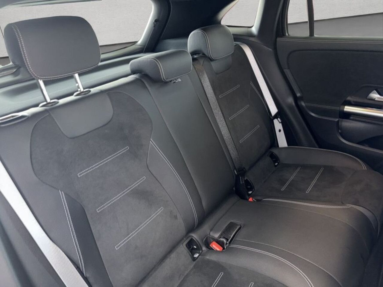 Fahrzeugbild 19 / 25