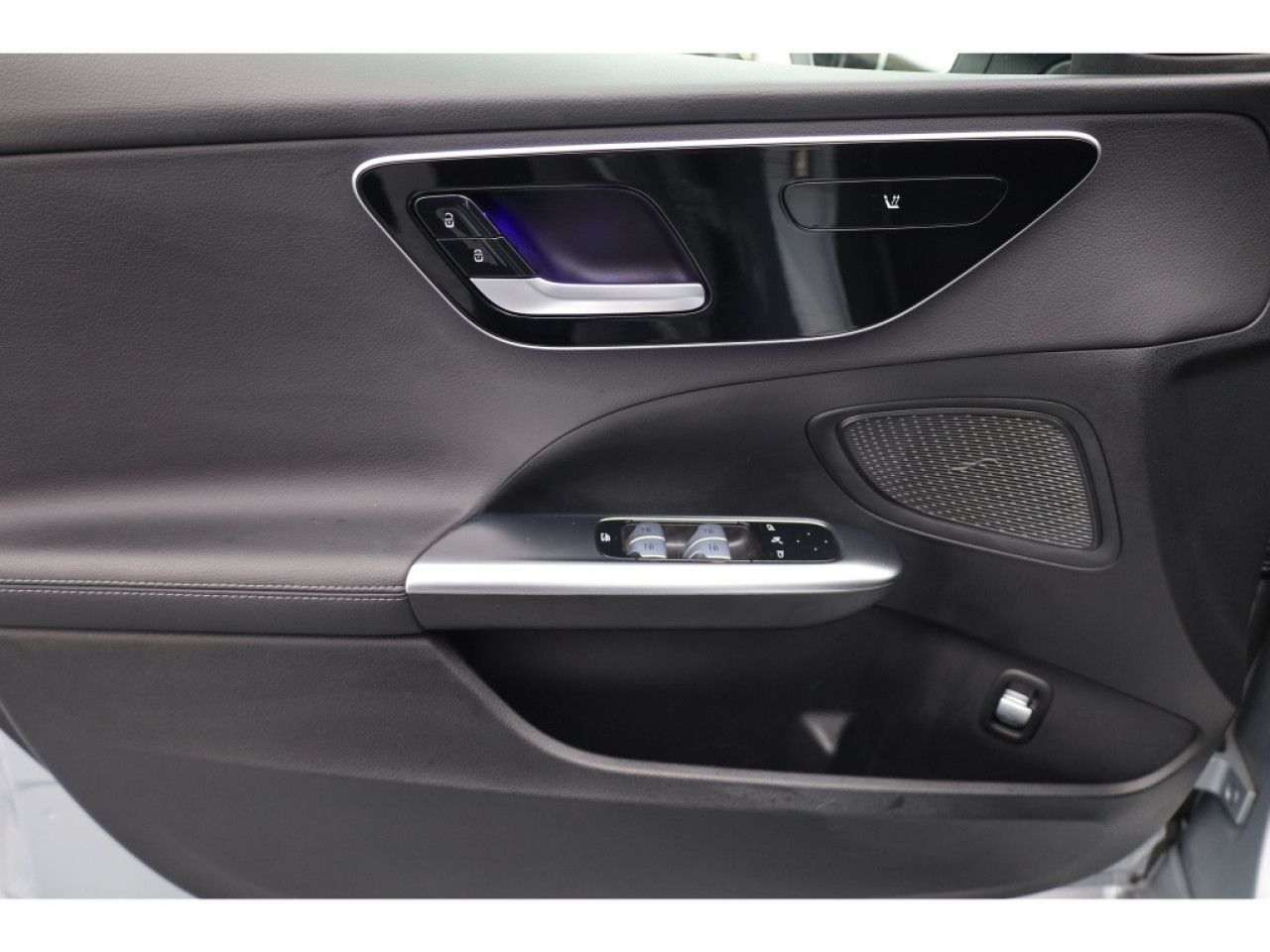 Mercedes-Benz C-Klasse – Bild 10