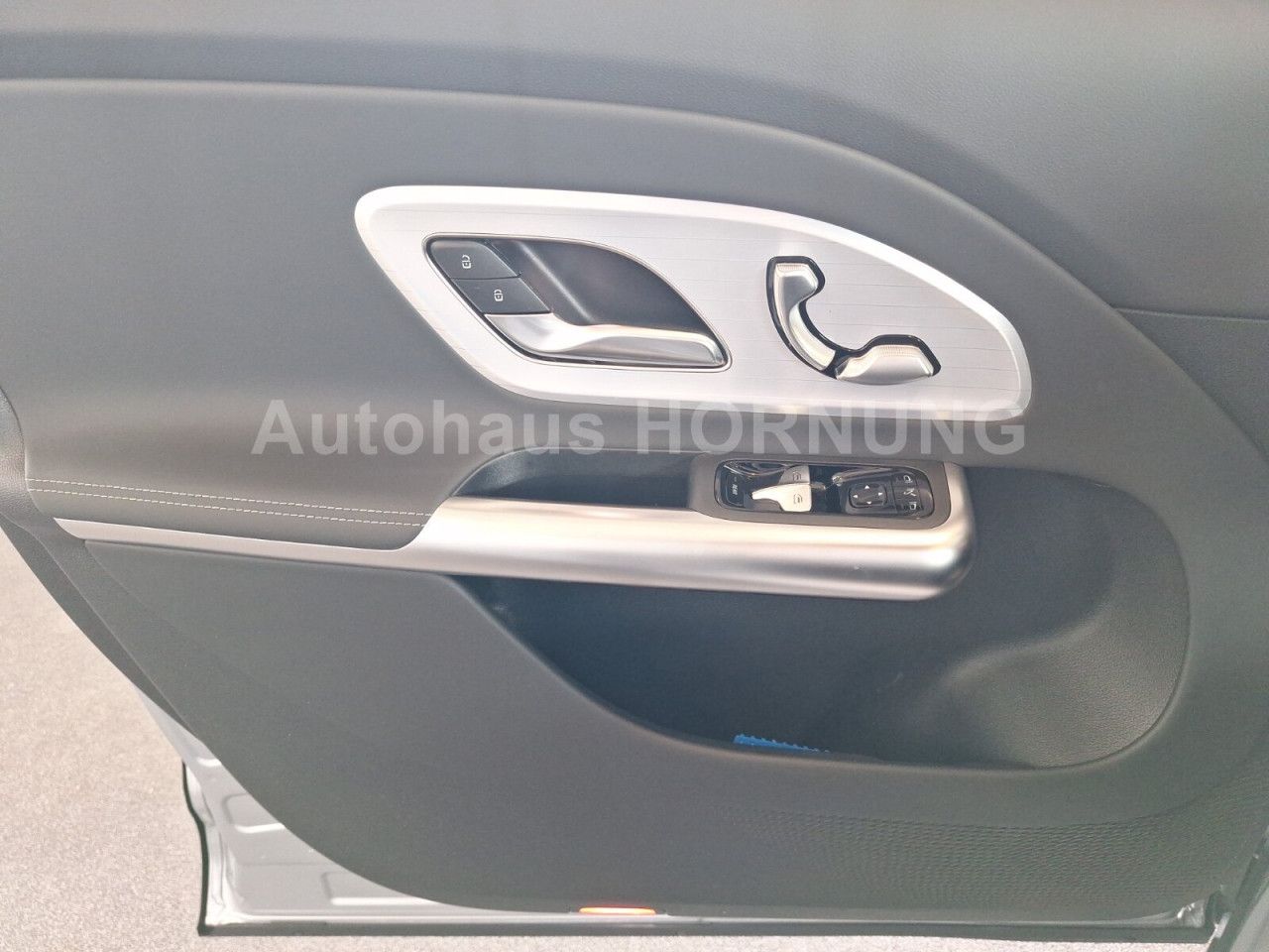 Fahrzeugbild 10 / 24