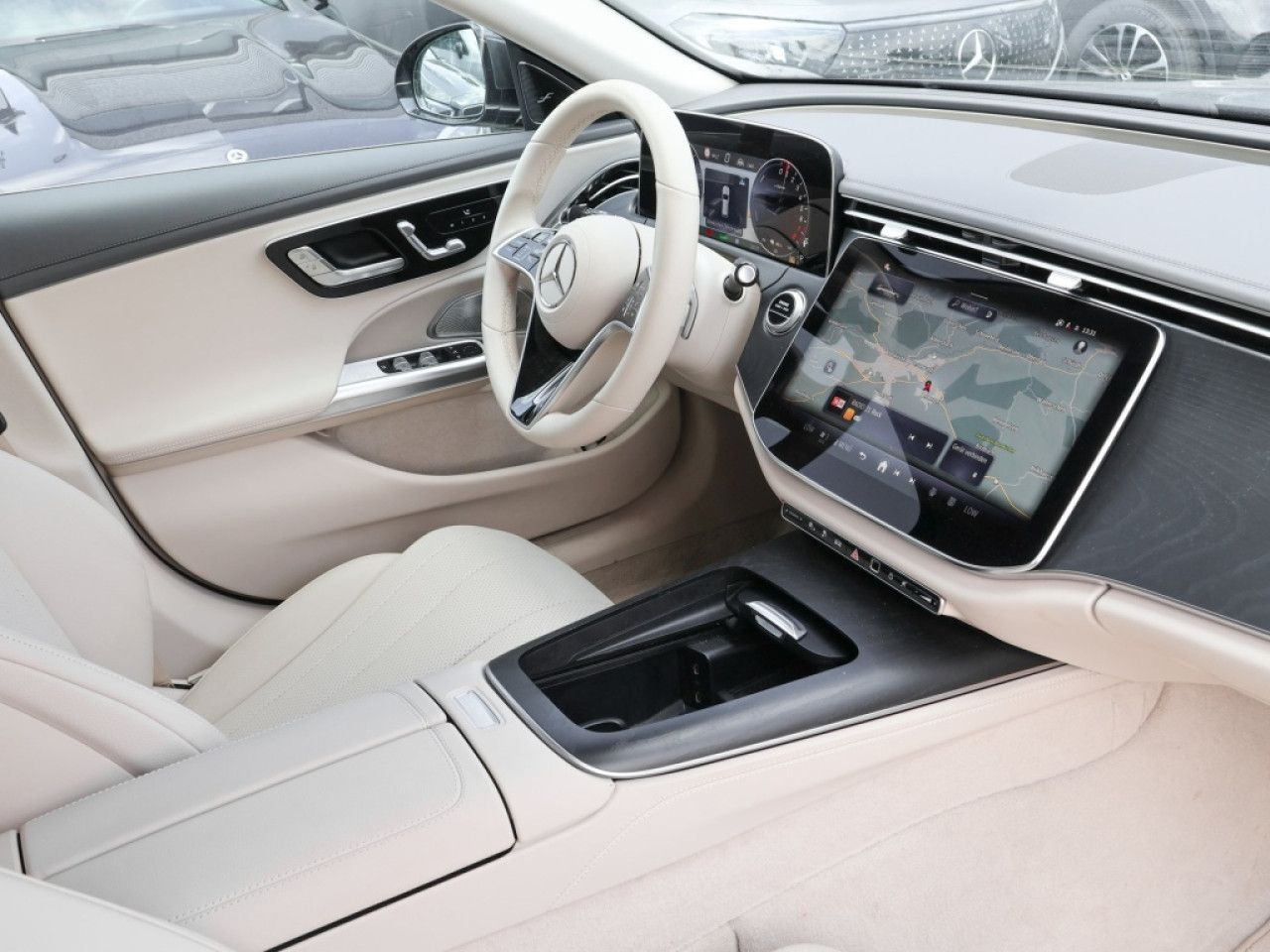 Mercedes-Benz E-Klasse – Bild 3
