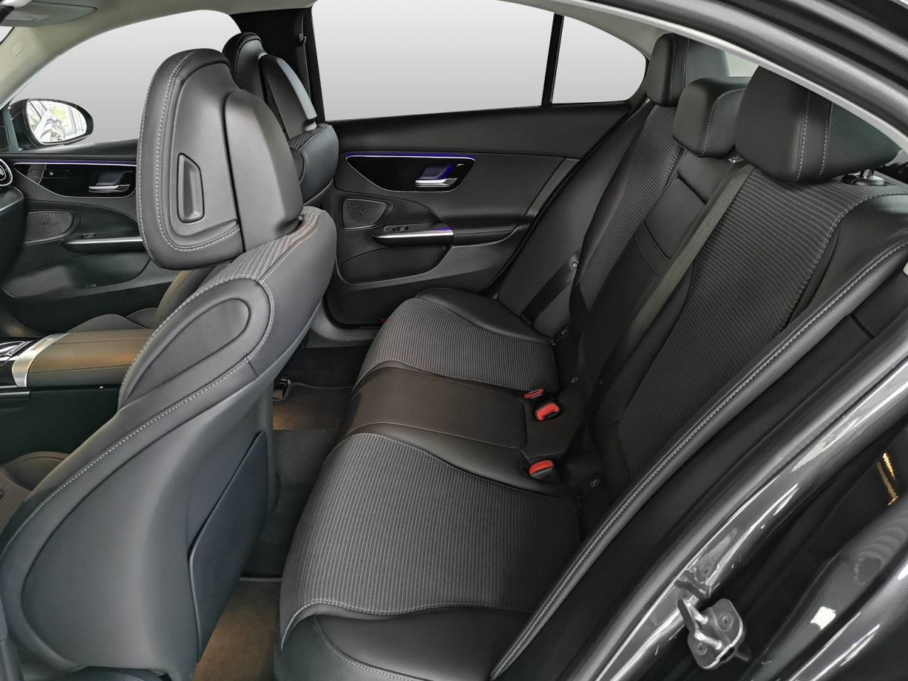 Mercedes-Benz C-Klasse – Bild 20