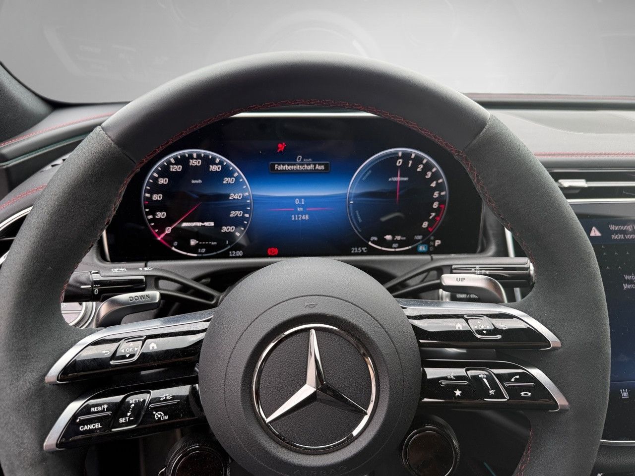 Mercedes-Benz E-Klasse – Bild 18
