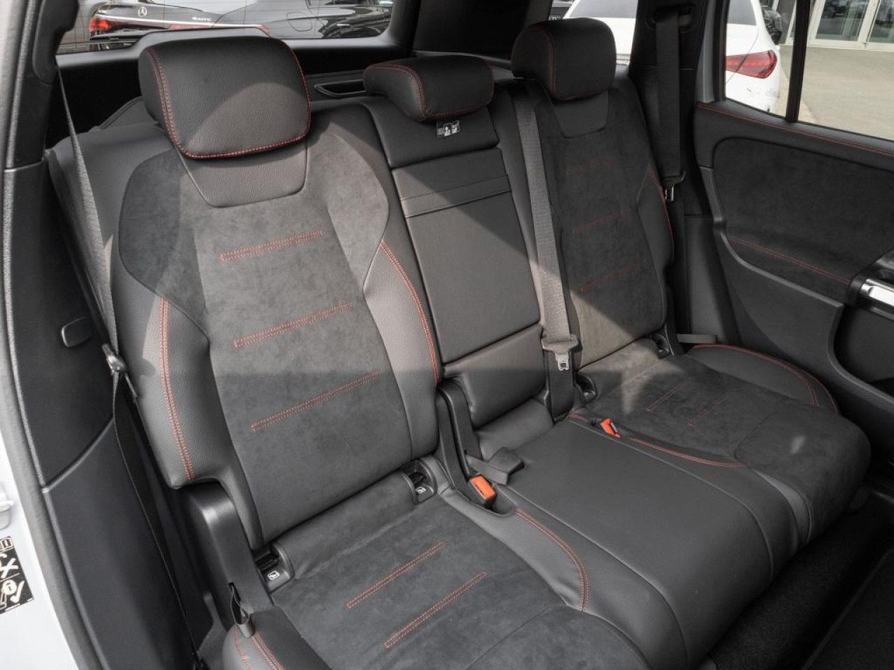 Mercedes-Benz GLB – Bild 4