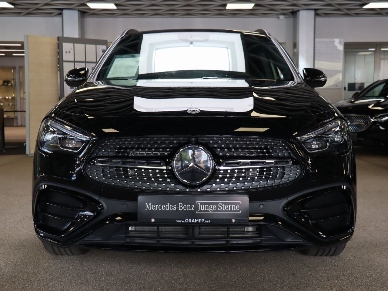 Mercedes-Benz GLA – Bild 2