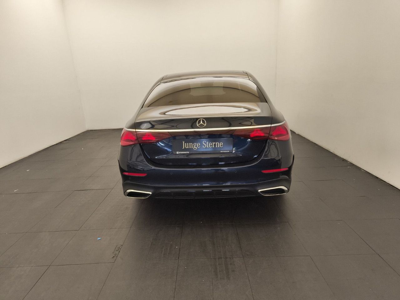 Mercedes-Benz E-Klasse – Bild 6