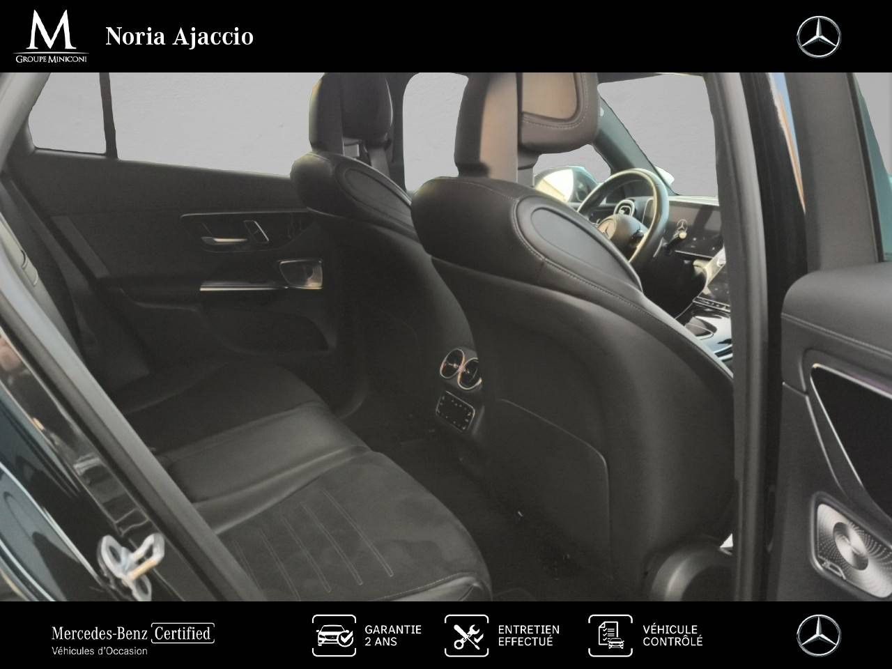 Photo du v&eacute;hicule 10 / 17