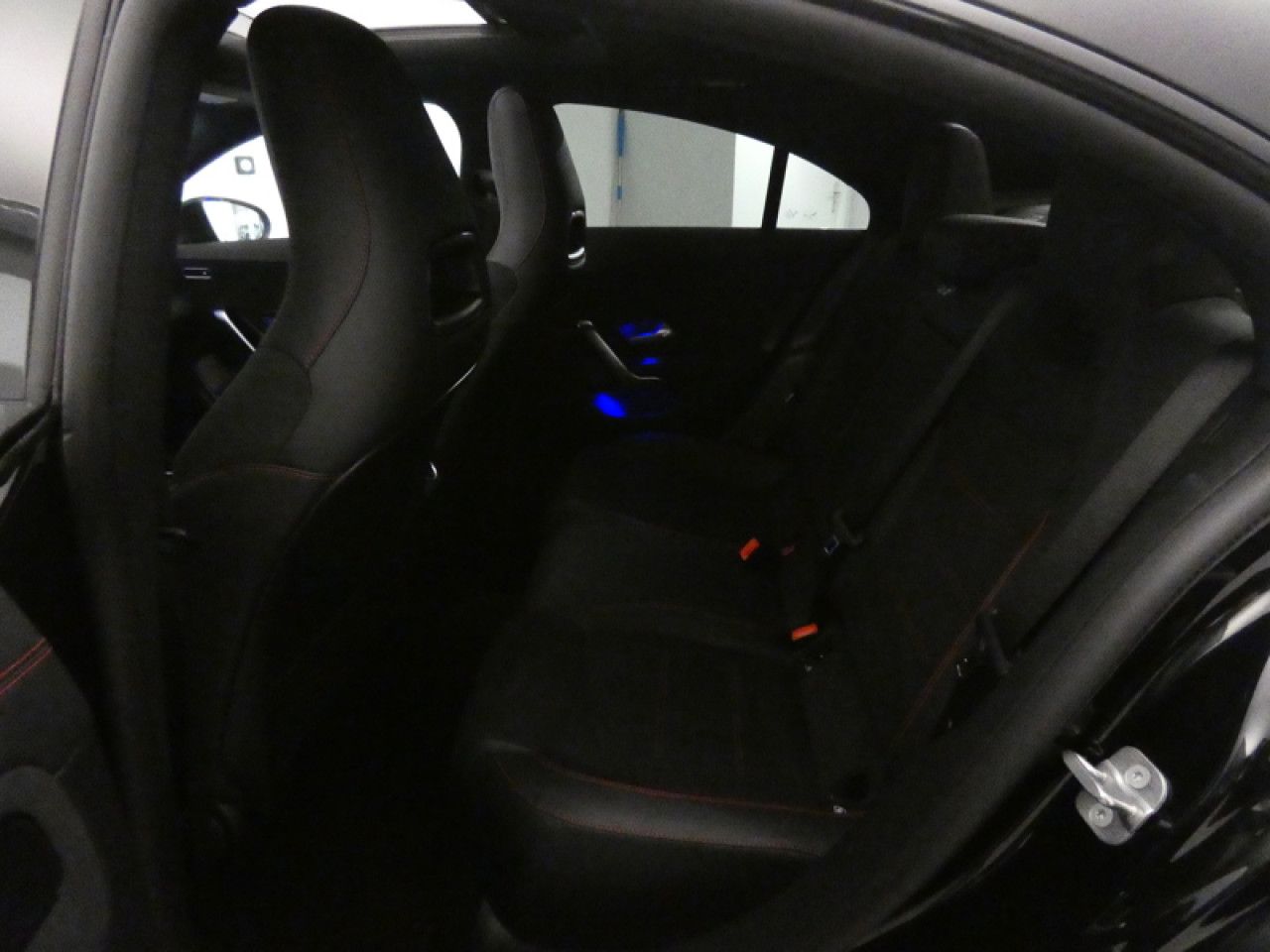 Photo du v&eacute;hicule 12 / 18