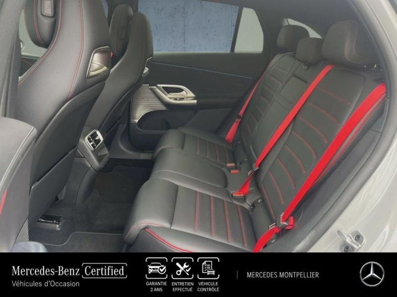 Photo du v&eacute;hicule 13 / 18