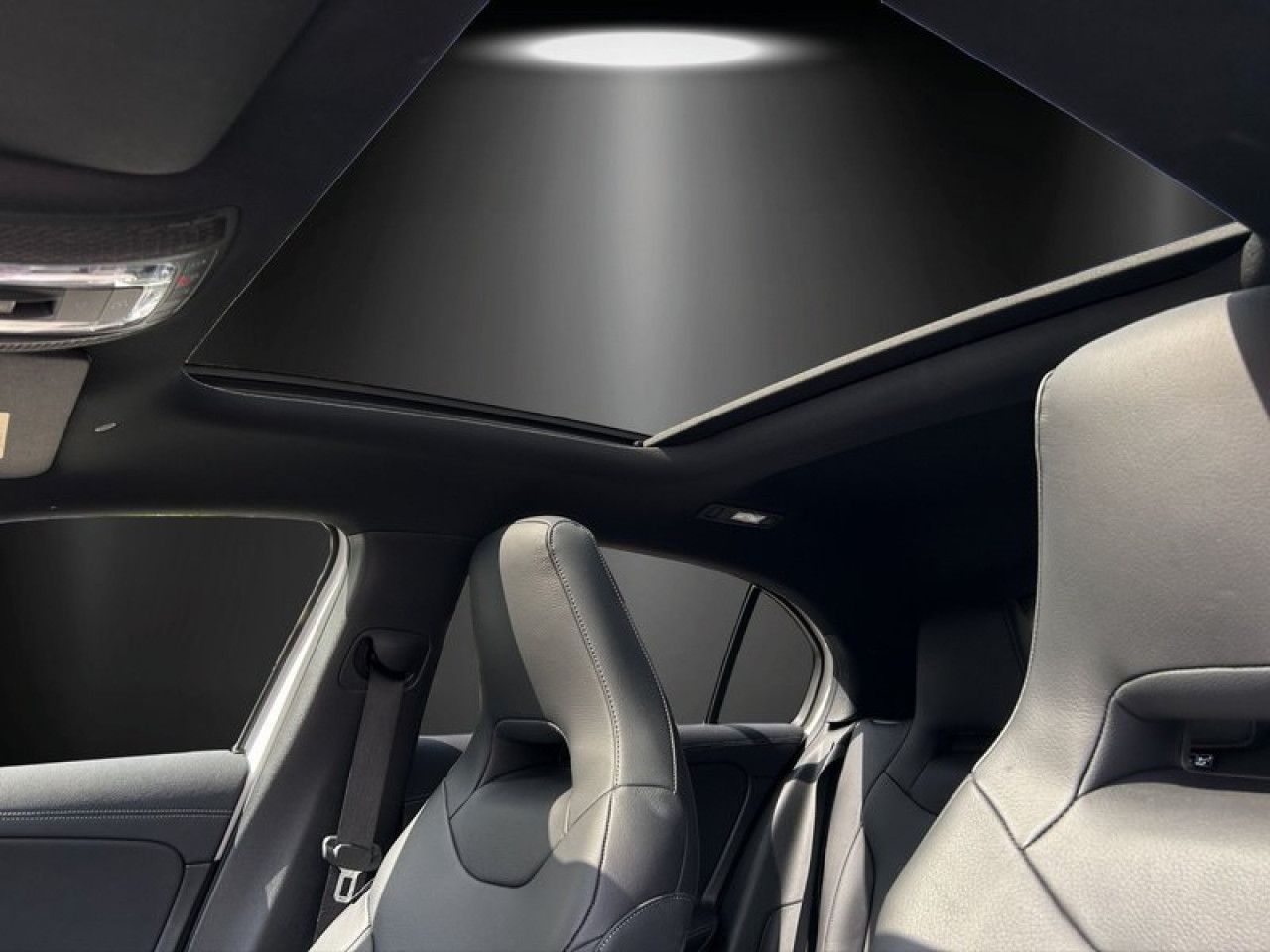 Mercedes-Benz A-Klasse – Bild 14