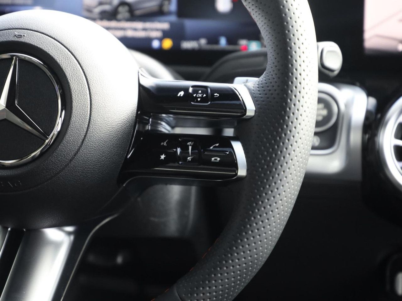 Mercedes-Benz GLB – Bild 14
