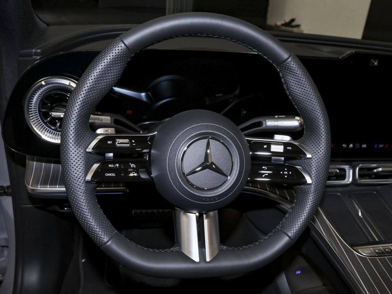 Mercedes-Benz C-Klasse – Bild 16