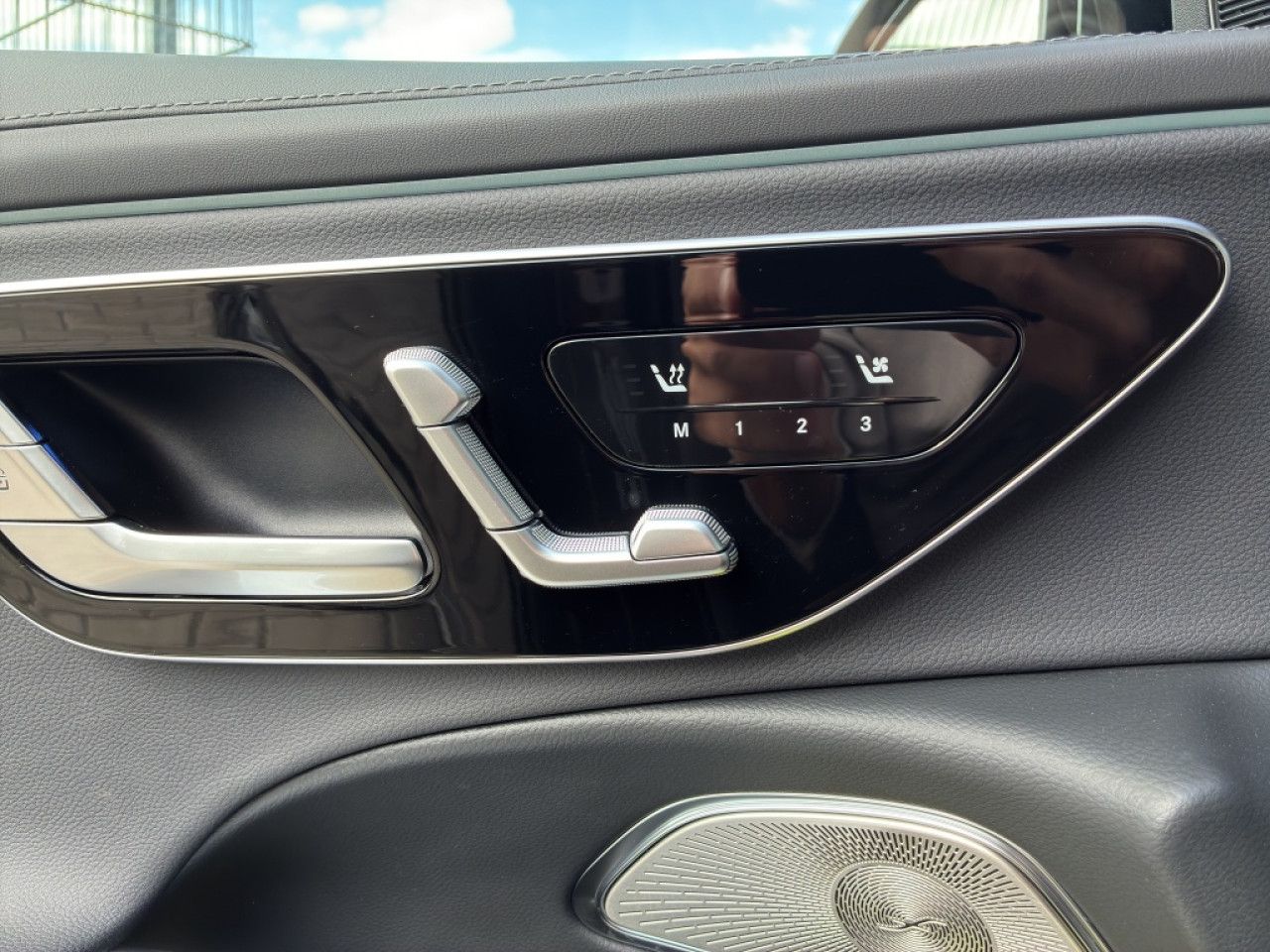 Mercedes-Benz E-Klasse – Bild 26