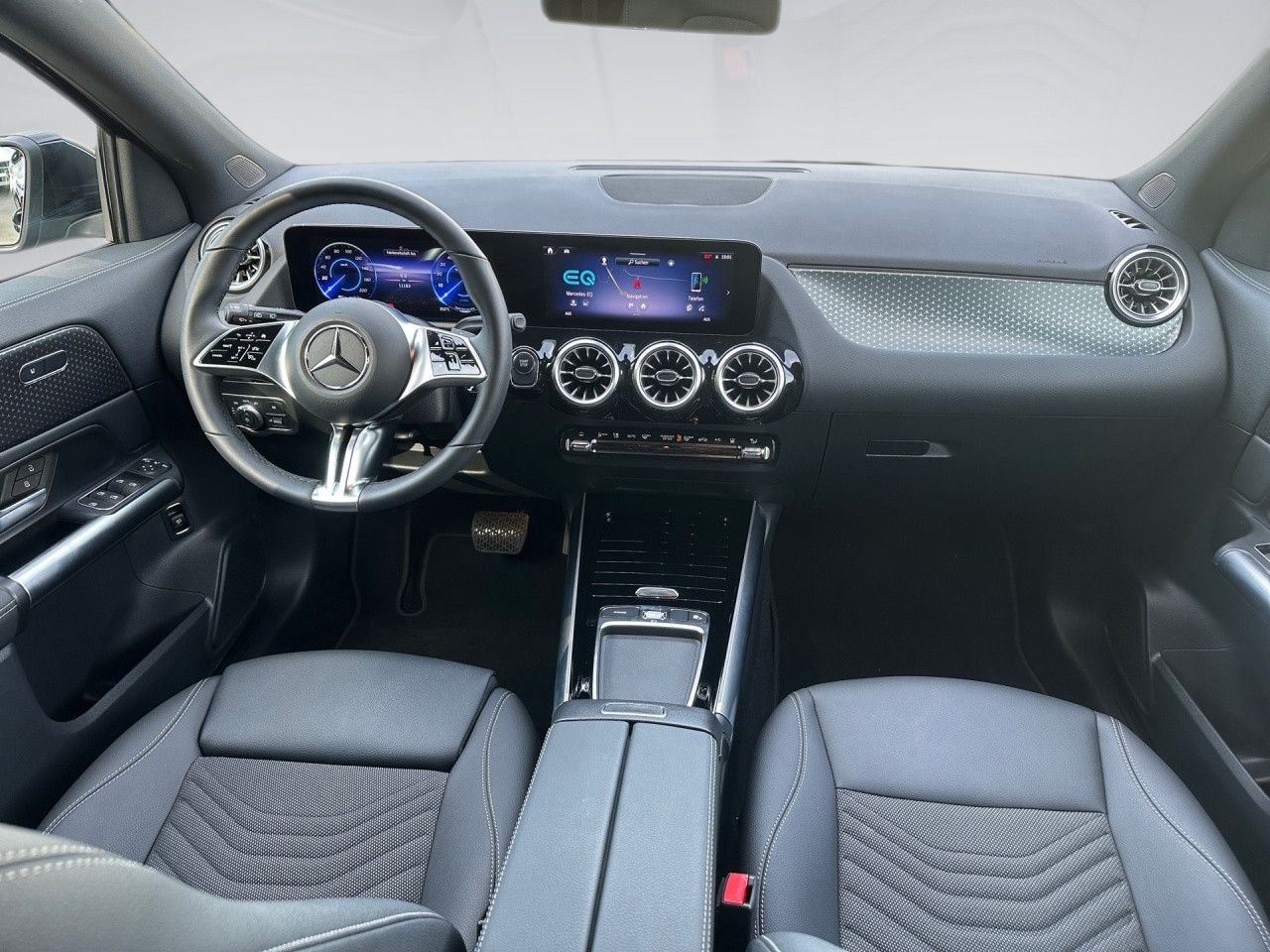 Mercedes-Benz EQA – Bild 11