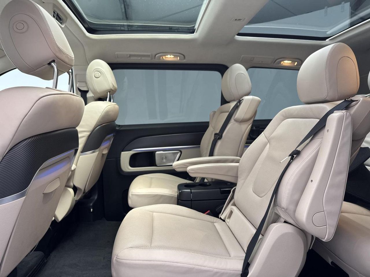 Zdjęcie pojazdu 18 / 23