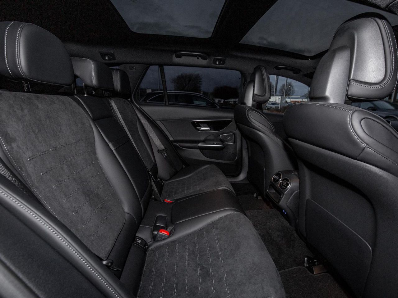 Mercedes-Benz C-Klasse – Bild 8