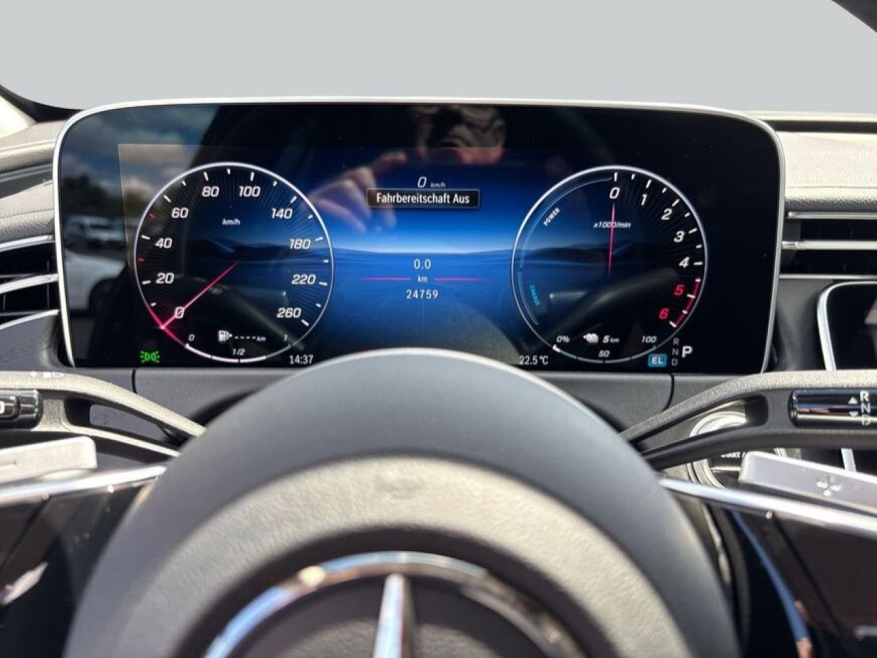 Mercedes-Benz E-Klasse – Bild 18