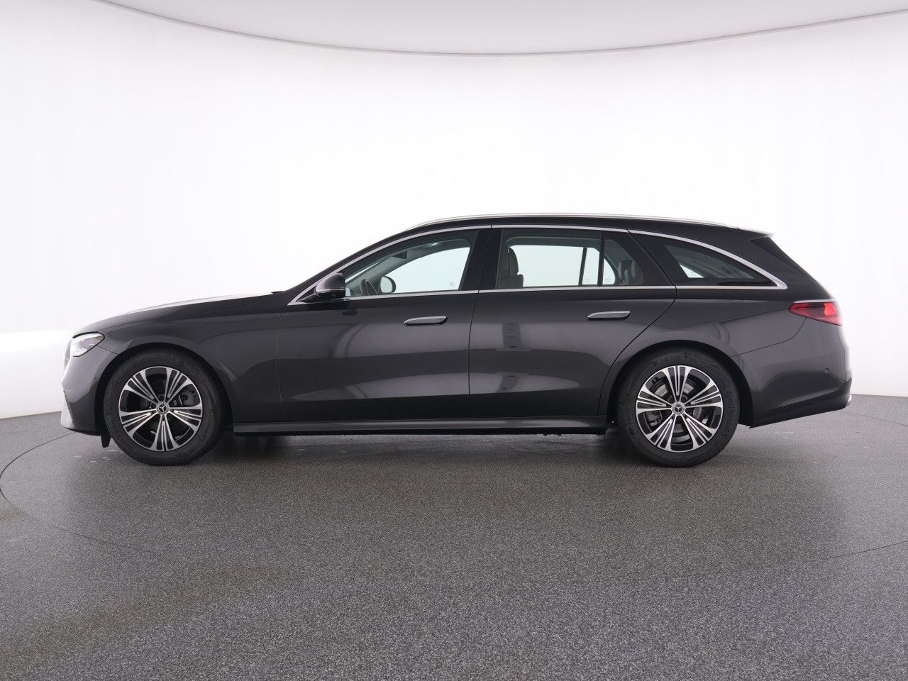 Mercedes-Benz E-Klasse – Bild 10