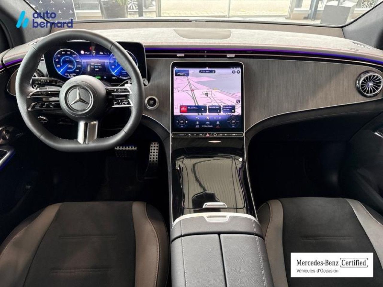 Photo du v&eacute;hicule 8 / 18