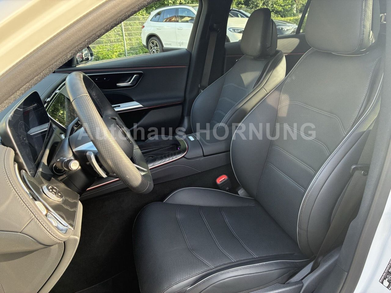 Mercedes-Benz E-Klasse – Bild 7