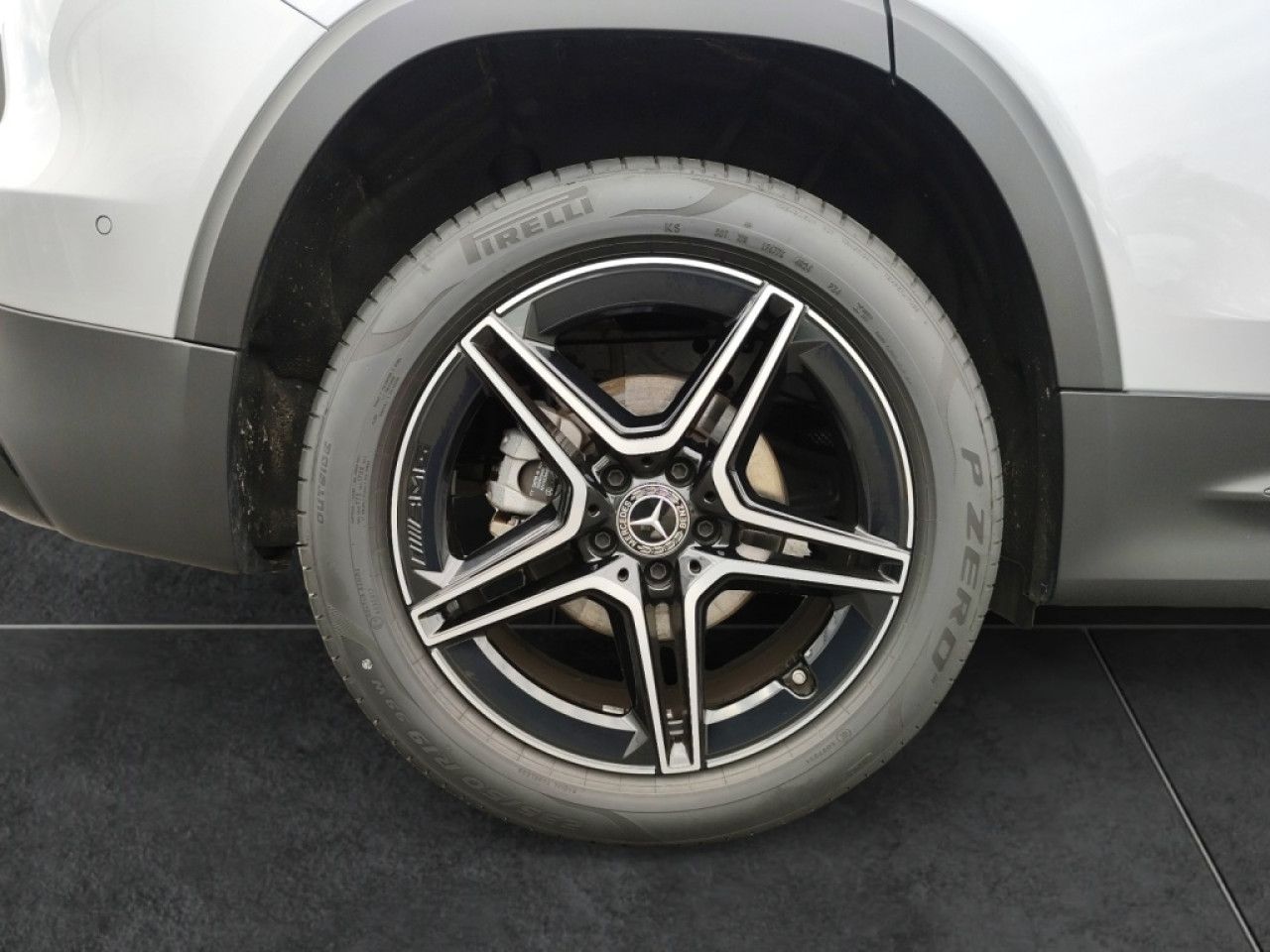Mercedes-Benz GLB – Bild 11