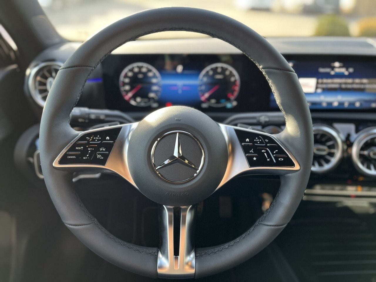 Mercedes-Benz A-Klasse – Bild 14