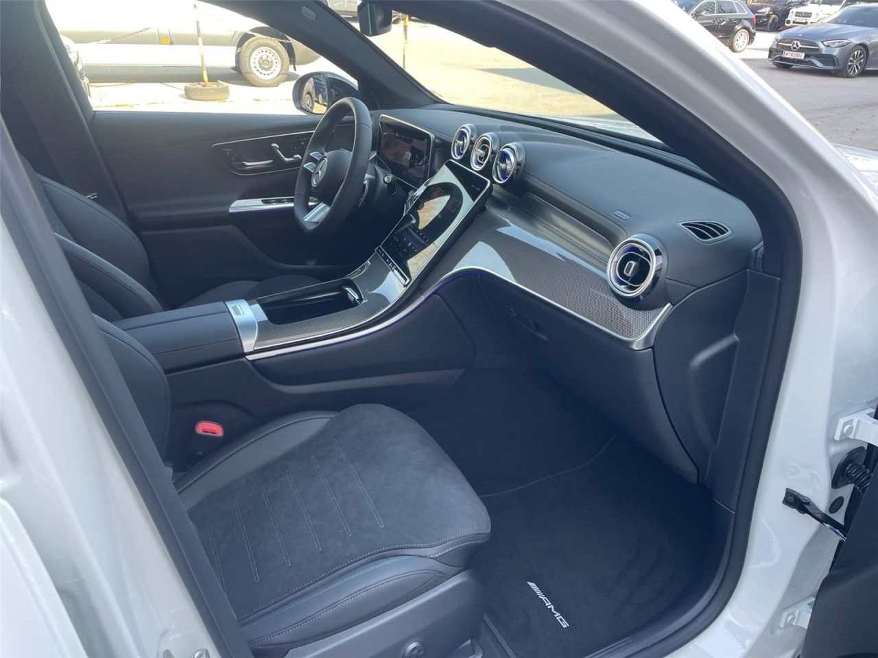 Fahrzeugbild 12 / 28