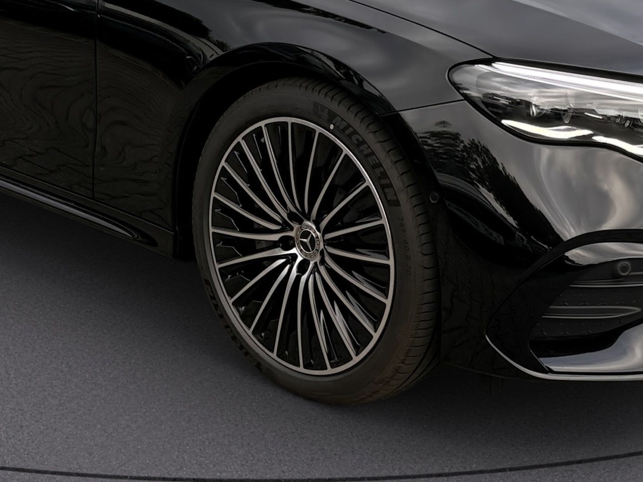 Mercedes-Benz E-Klasse – Bild 7