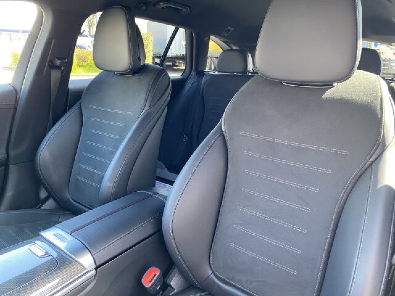 Fahrzeugbild 18 / 25