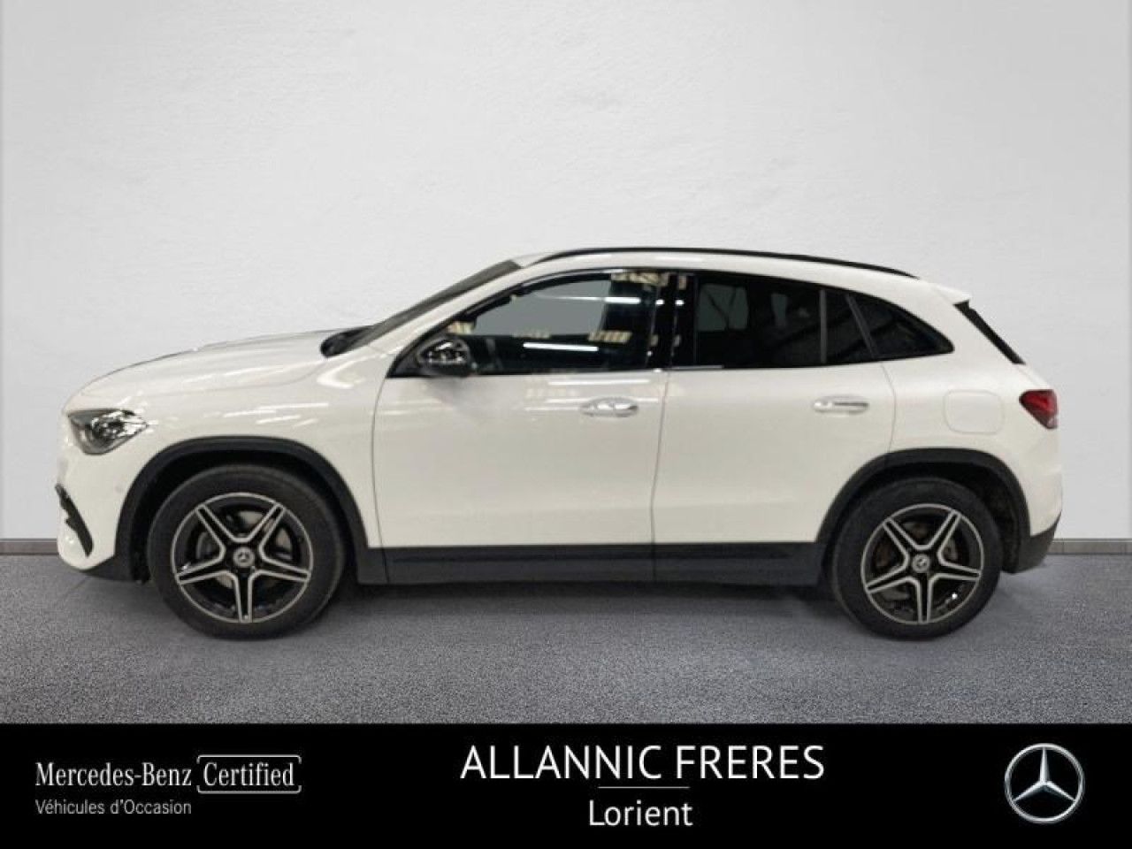 Photo du v&eacute;hicule 2 / 18