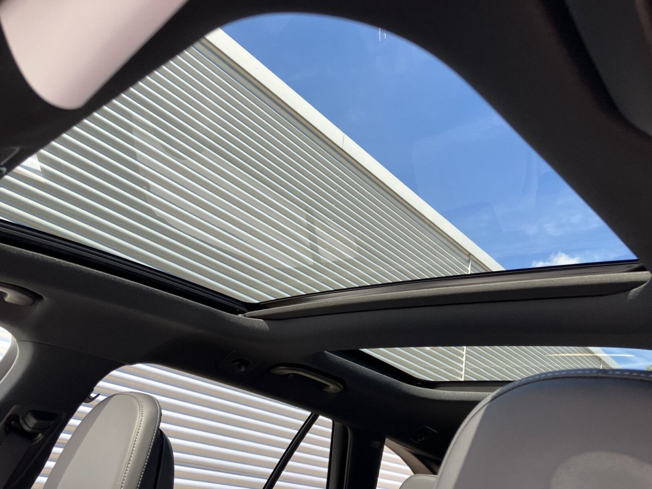 Mercedes-Benz C-Klasse – Bild 12