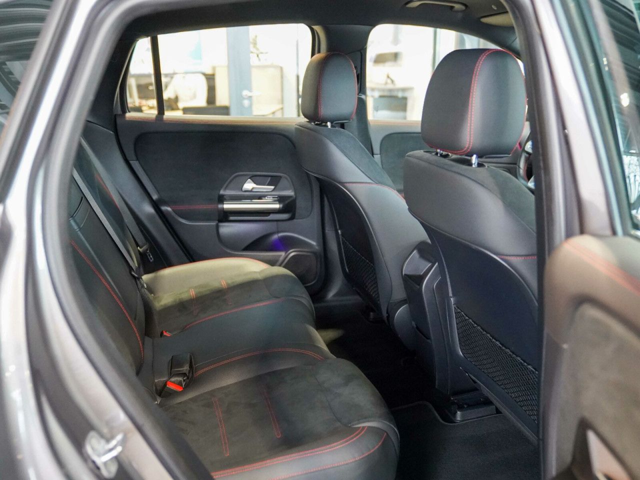 Fahrzeugbild 14 / 15