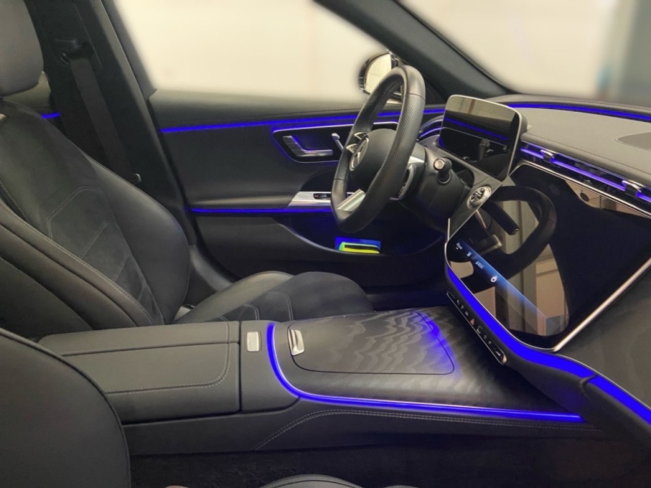 Mercedes-Benz E-Klasse – Bild 10