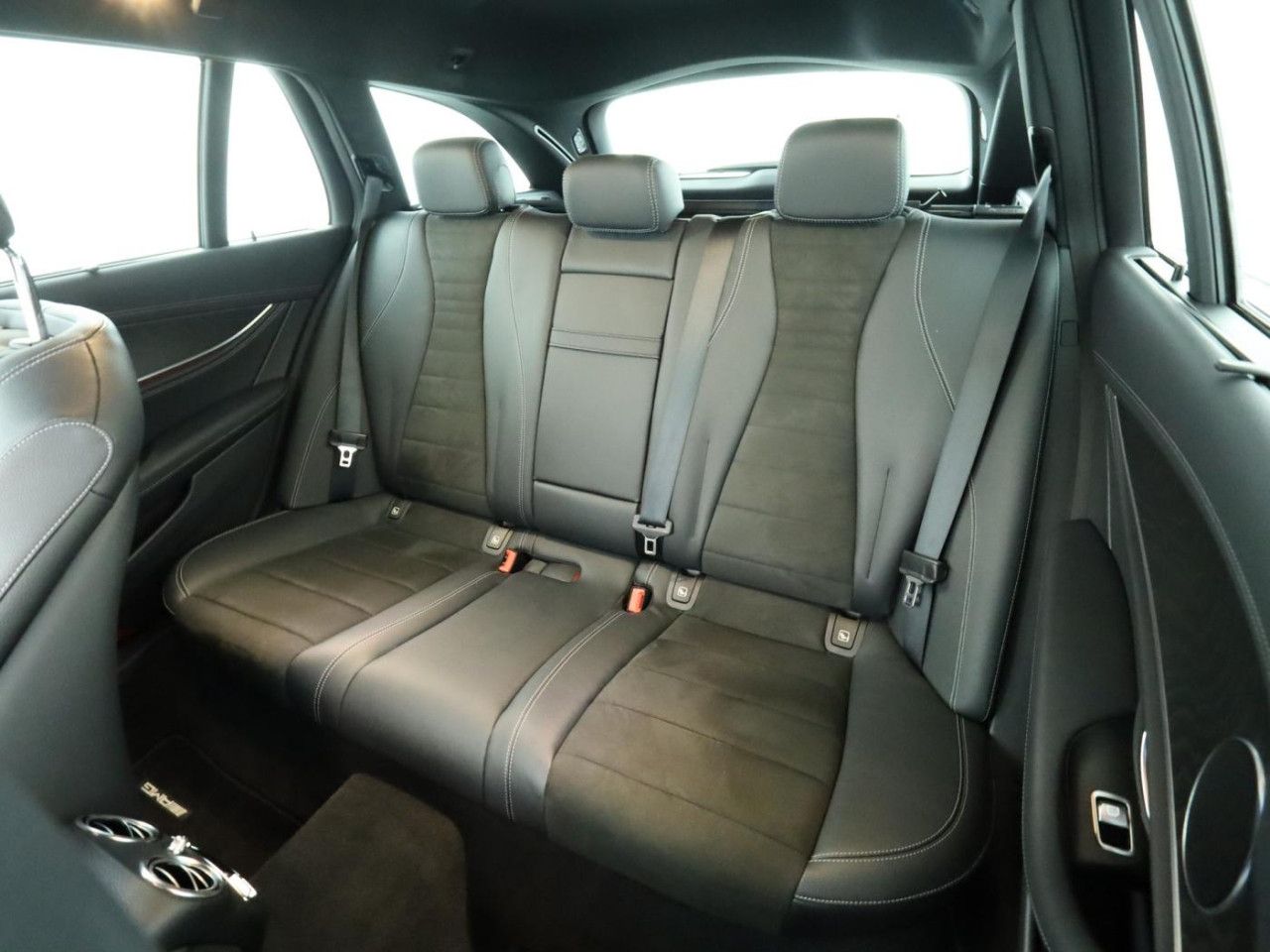 Fahrzeugbild 18 / 25