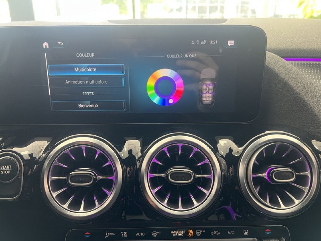 Photo du v&eacute;hicule 18 / 18